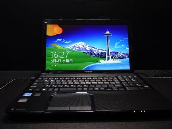 dynabook T552/58G 液晶パネル交換修理