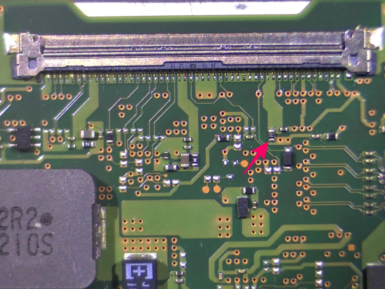 FUJITSU LIFEBOOK U9312/J パネル交換後、画面が映らない|マザーボード修理 FUJITSU LIFEBOOK U9312/J パネル交換後、画面が映らない|マザーボード修理