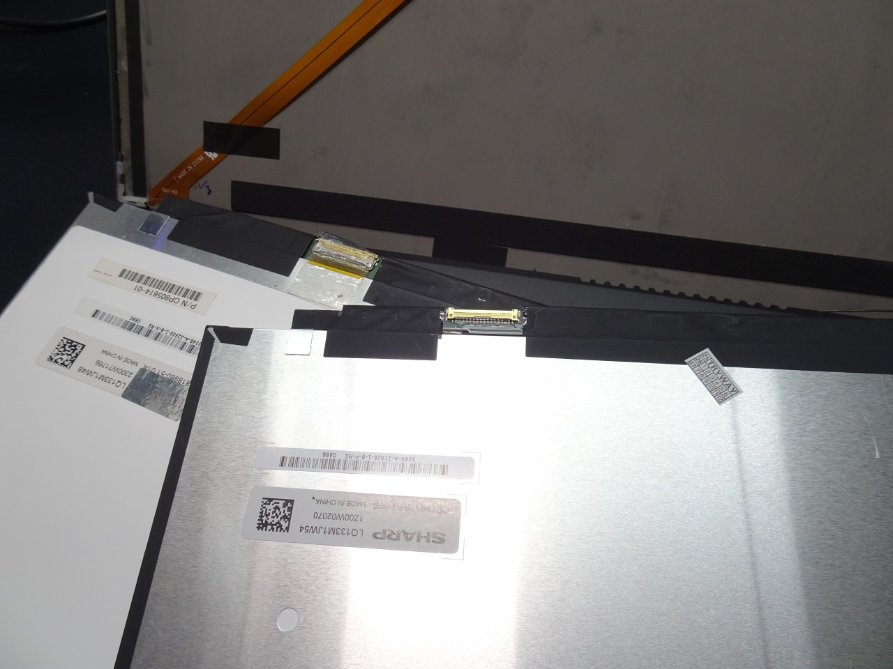 FUJITSU LIFEBOOK U9312/J パネル交換後、画面が映らない|マザーボード修理 FUJITSU LIFEBOOK U9312/J パネル交換後、画面が映らない|マザーボード修理